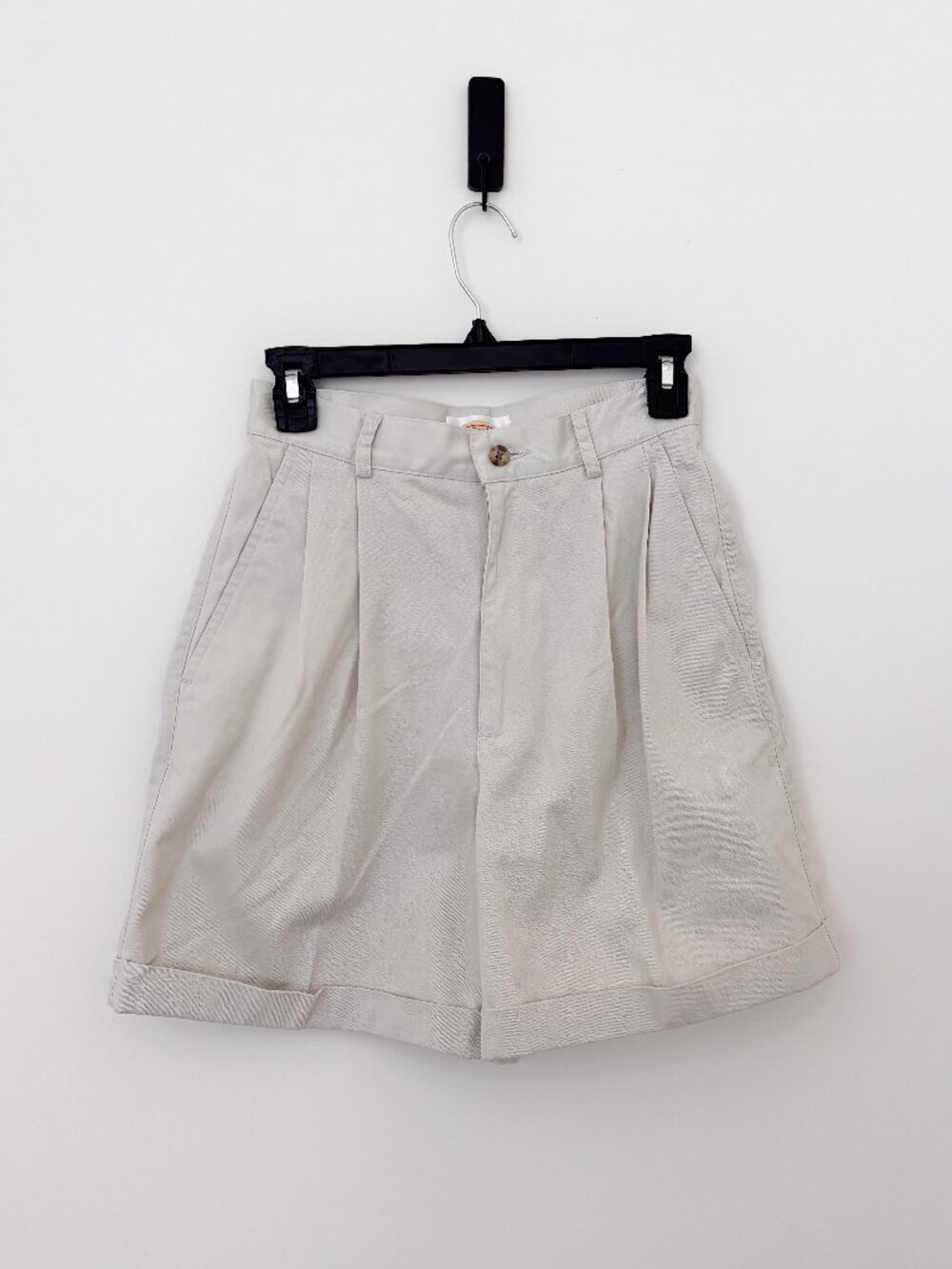 Talbots Petites Beige Pleated 100% Cotton High Rise Trouser Shorts Size 4